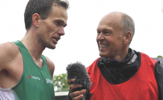 Torbjörn intervjuar Ullevis Fredrik Johansson efter ett Stockholm Marathon. Torbjörn intervjuar Ullevis Fredrik Johansson efter ett Stockholm Marathon.